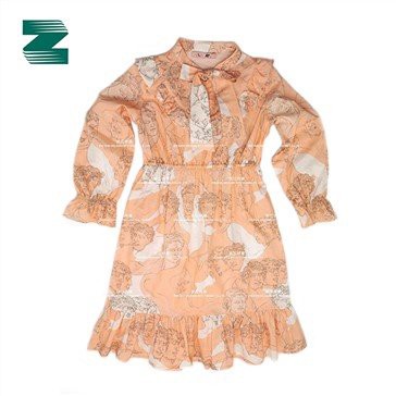 Pamučna tkana haljina s dugim rukavima s printom i okruglim izrezom s volanima