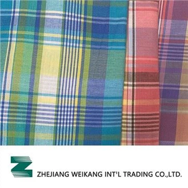 Tkanina obojena keper pređom